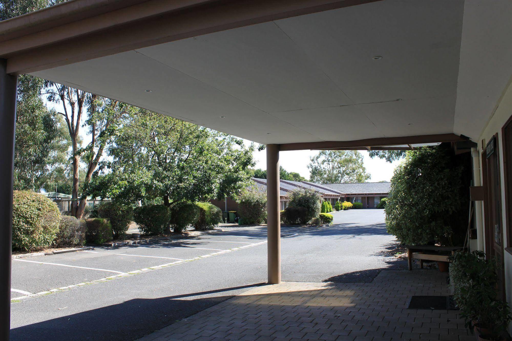 Melaleuca Lodge Beaconsfield Exterior photo