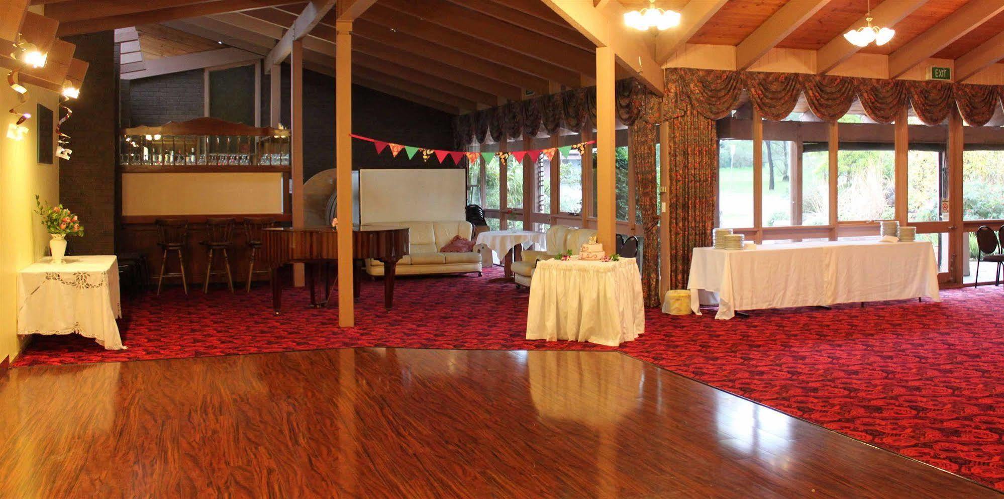 Melaleuca Lodge Beaconsfield Exterior photo